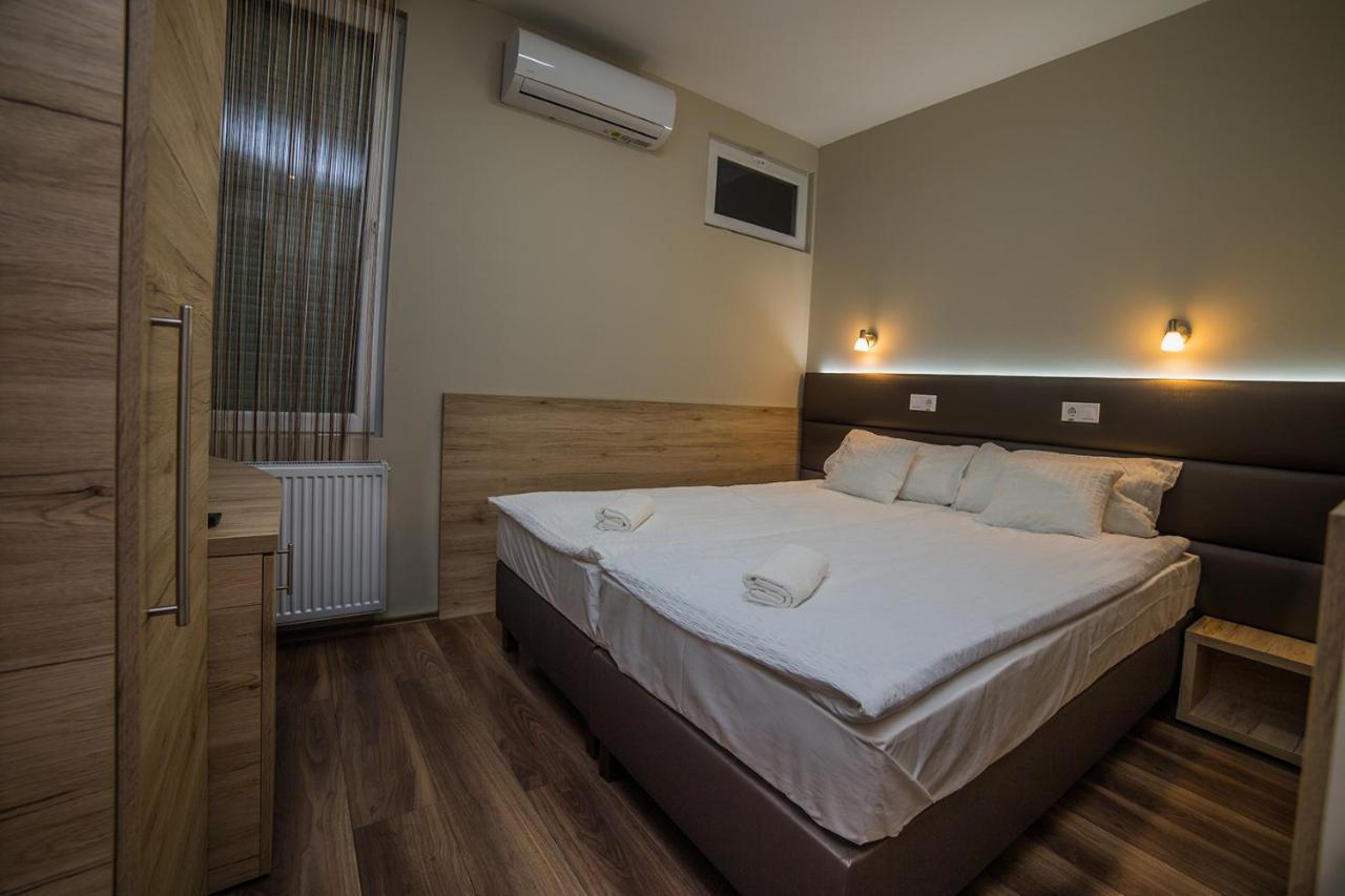 Balassagyarmat Sztar Motel Etterem מראה חיצוני תמונה